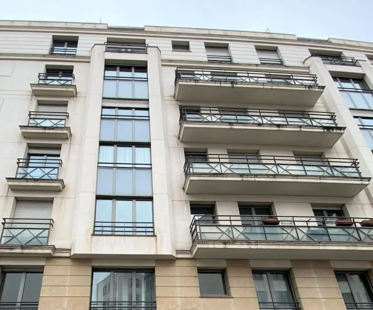 Studio With Terrace In Porte De Versailles Paris Apartment