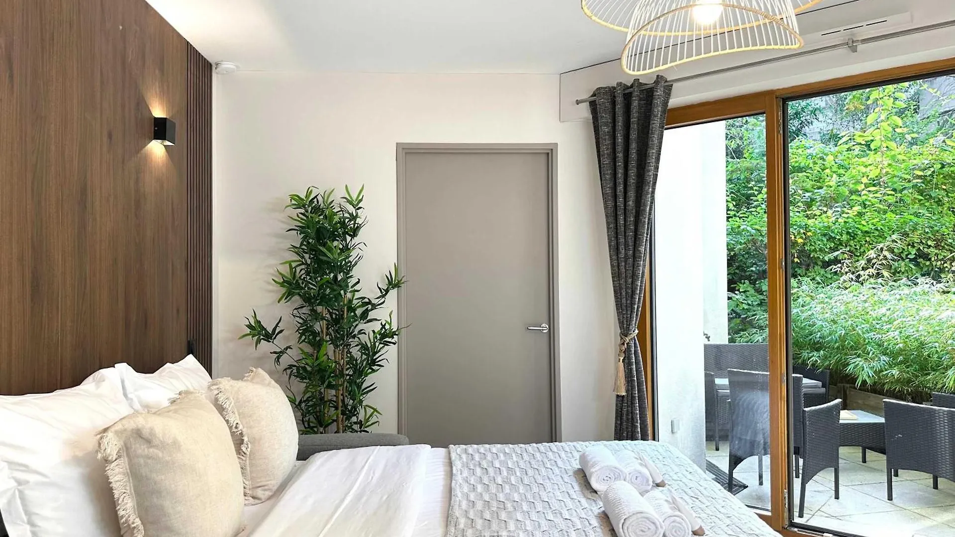 Studio With Terrace In Porte De Versailles Paris 0*,  France