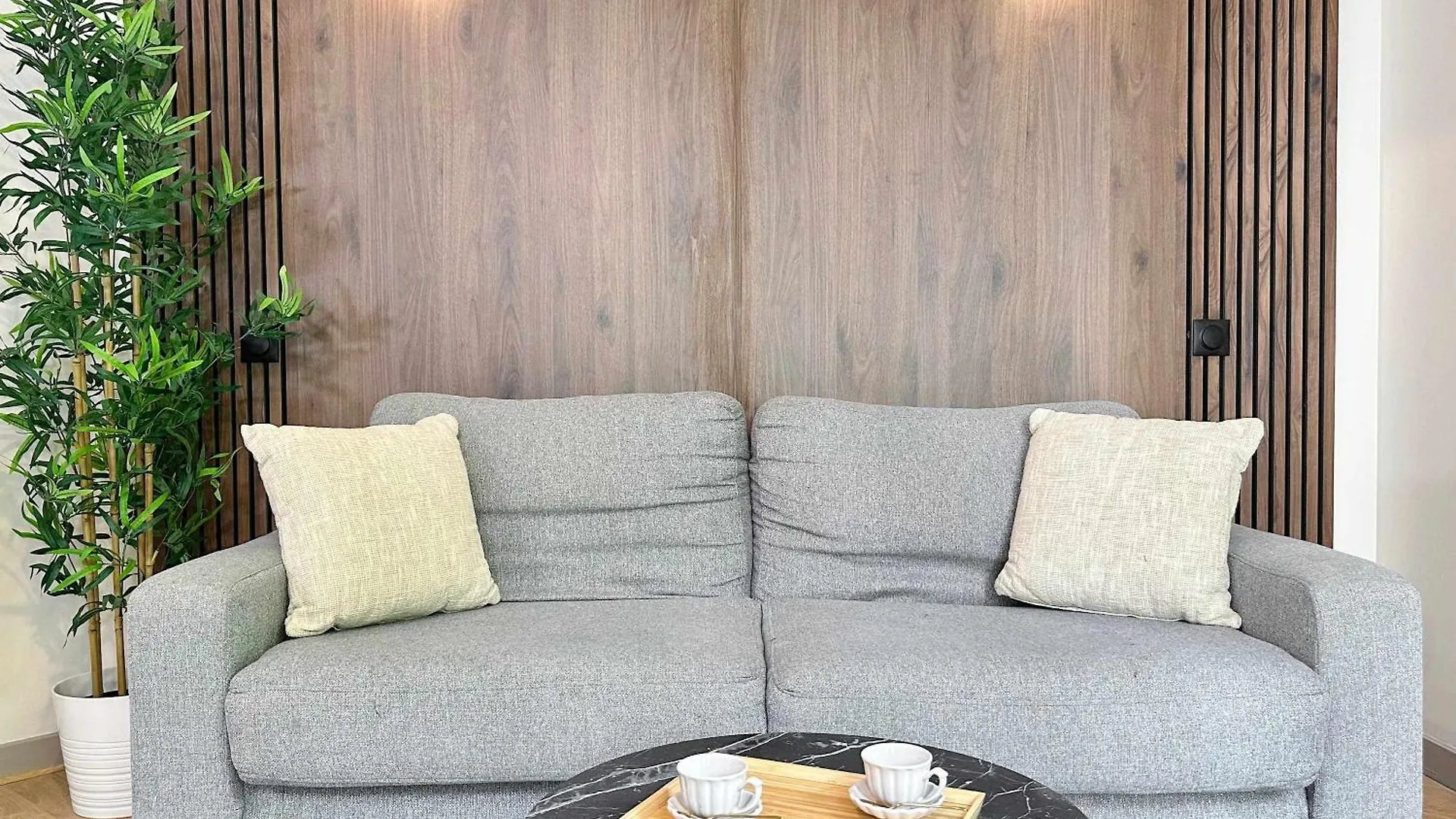 Apartment Studio With Terrace In Porte De Versailles Paris
