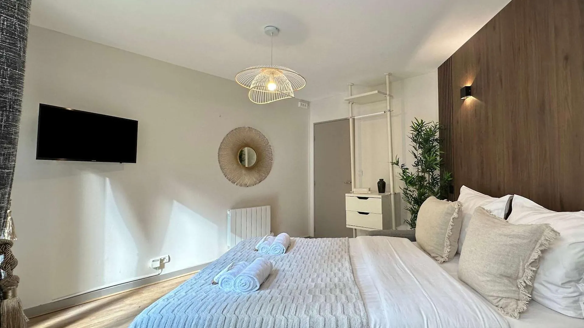 Studio With Terrace In Porte De Versailles Paris 0*,