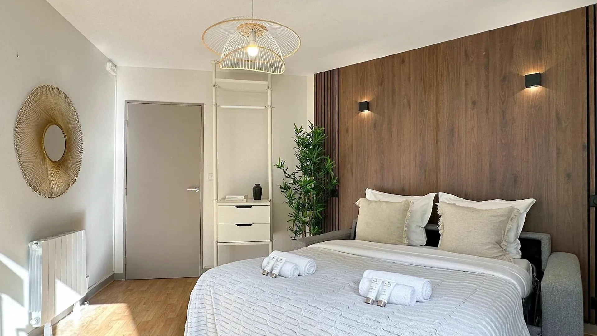 Apartment Studio With Terrace In Porte De Versailles Paris
